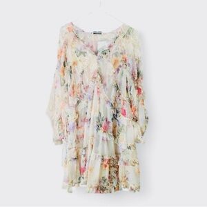 Impossibly gorgeous sheer‎ dress